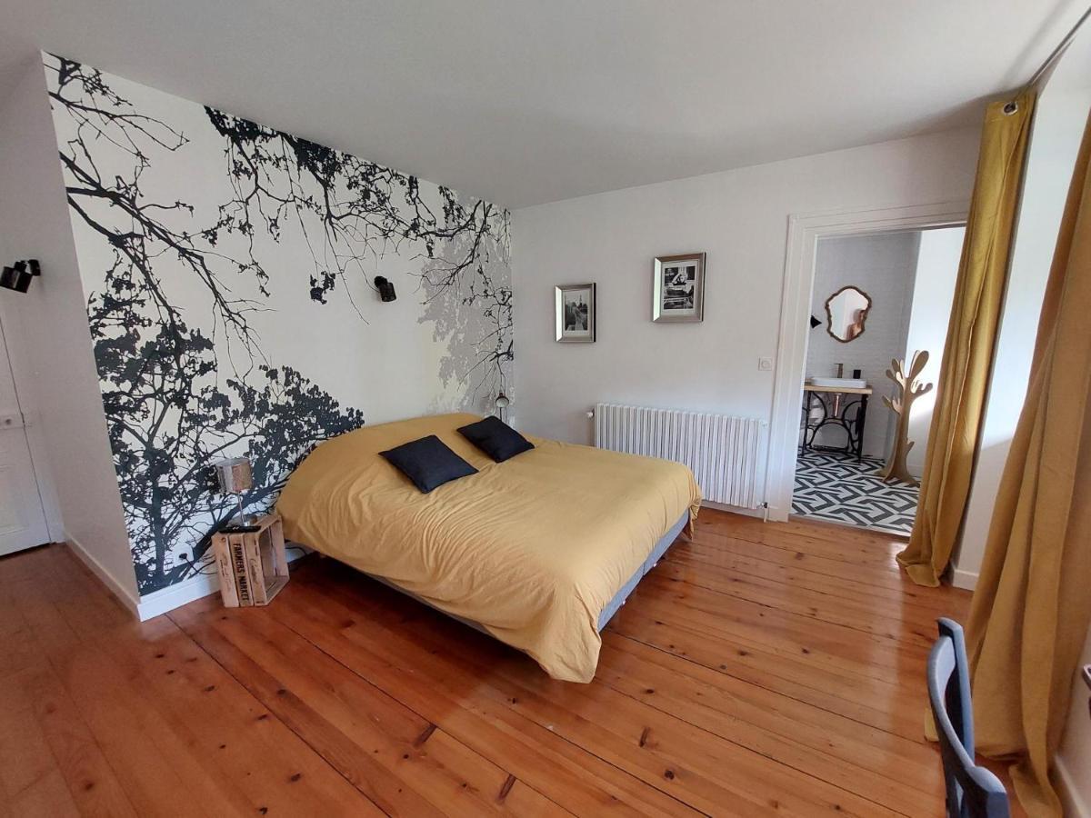 Le Moulin Chambres Hotes Montréal La Cluse エクステリア 写真
