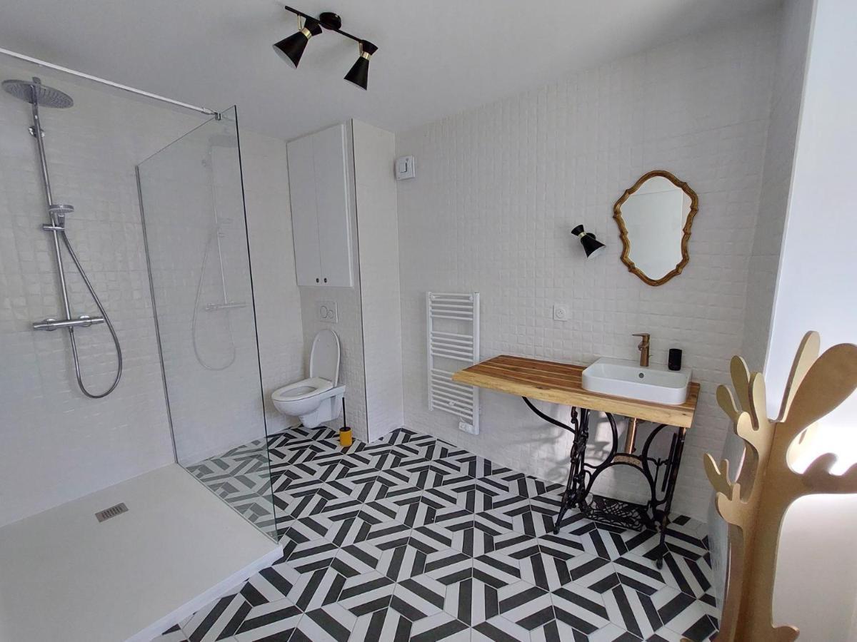 Le Moulin Chambres Hotes Montréal La Cluse エクステリア 写真