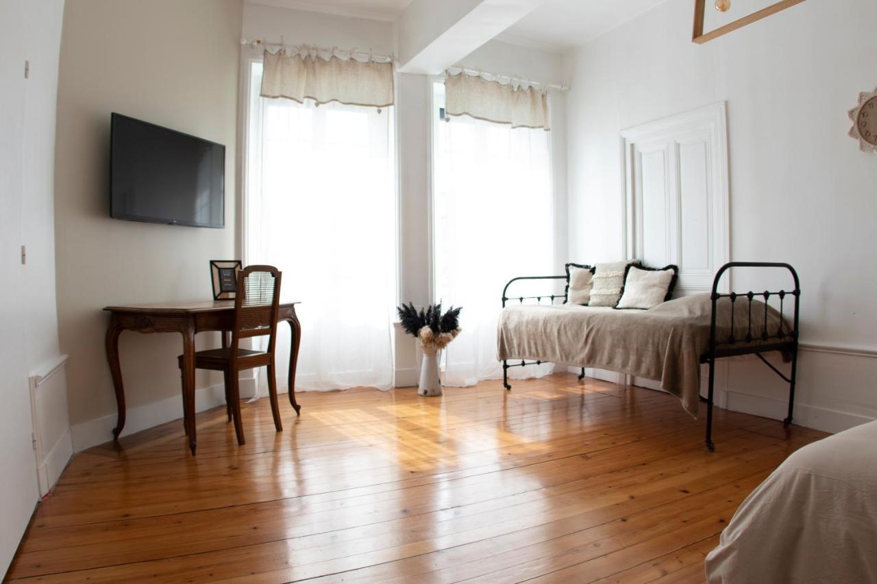 Le Moulin Chambres Hotes Montréal La Cluse エクステリア 写真