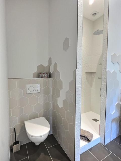 Le Moulin Chambres Hotes Montréal La Cluse エクステリア 写真